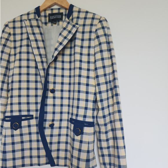 Vintage Executive Collection Plaid Blazer - Picture 3 of 9